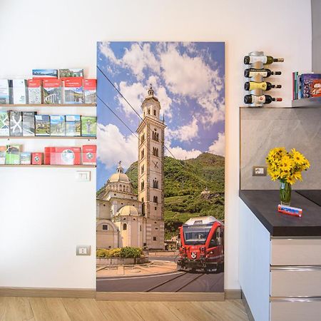 Le Rondini Hotell Tirano Exteriör bild