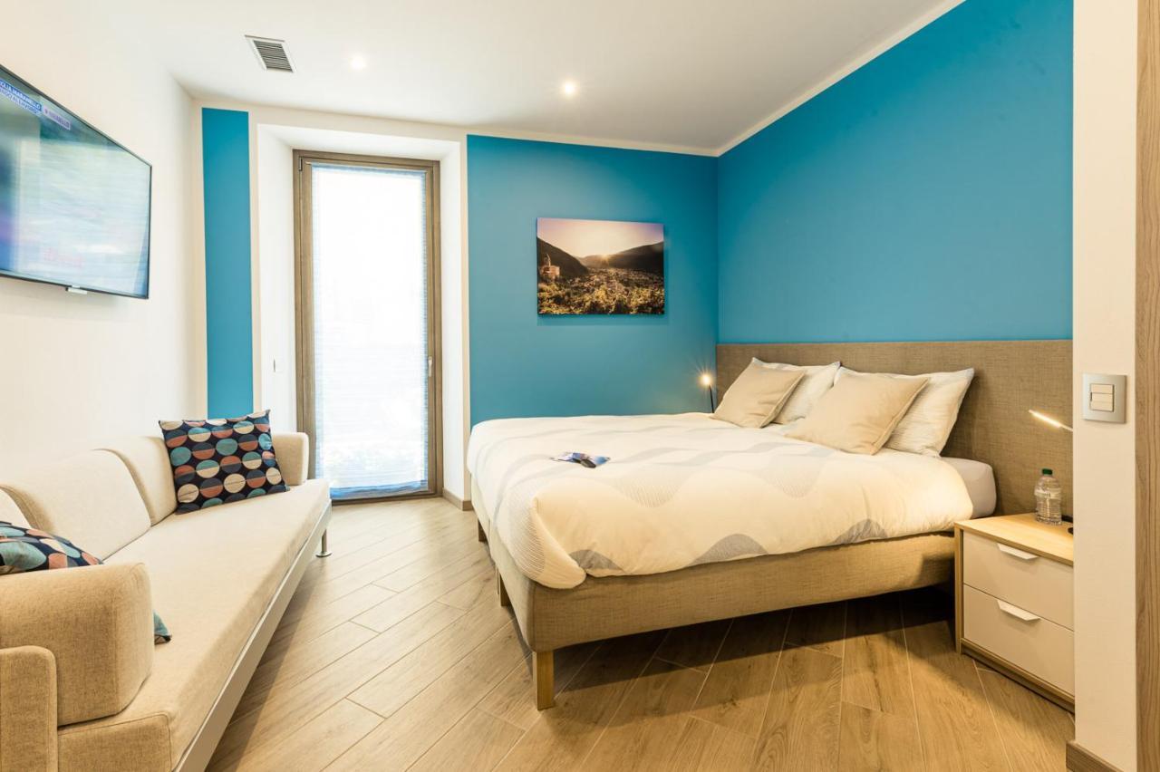 Le Rondini Hotell Tirano Exteriör bild